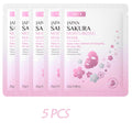 Packaging of Japan Sakura moisturizing masks with pink and white design.
